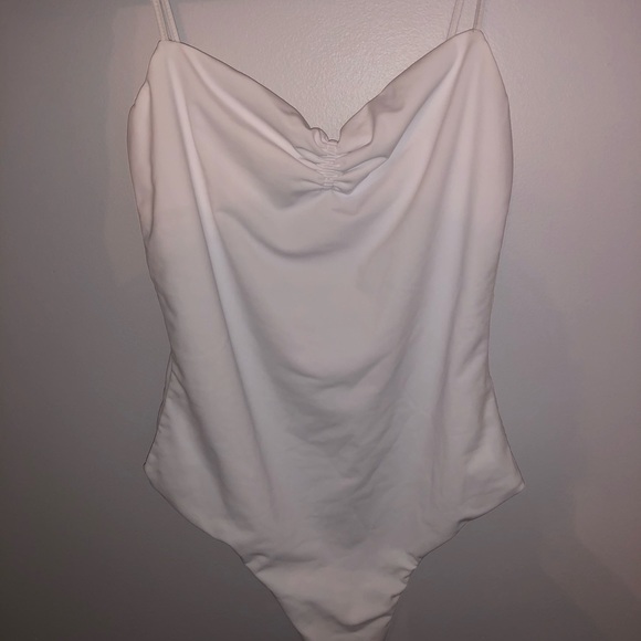RARE ARITZIA BODYSUIT (le fou) - Picture 1 of 3